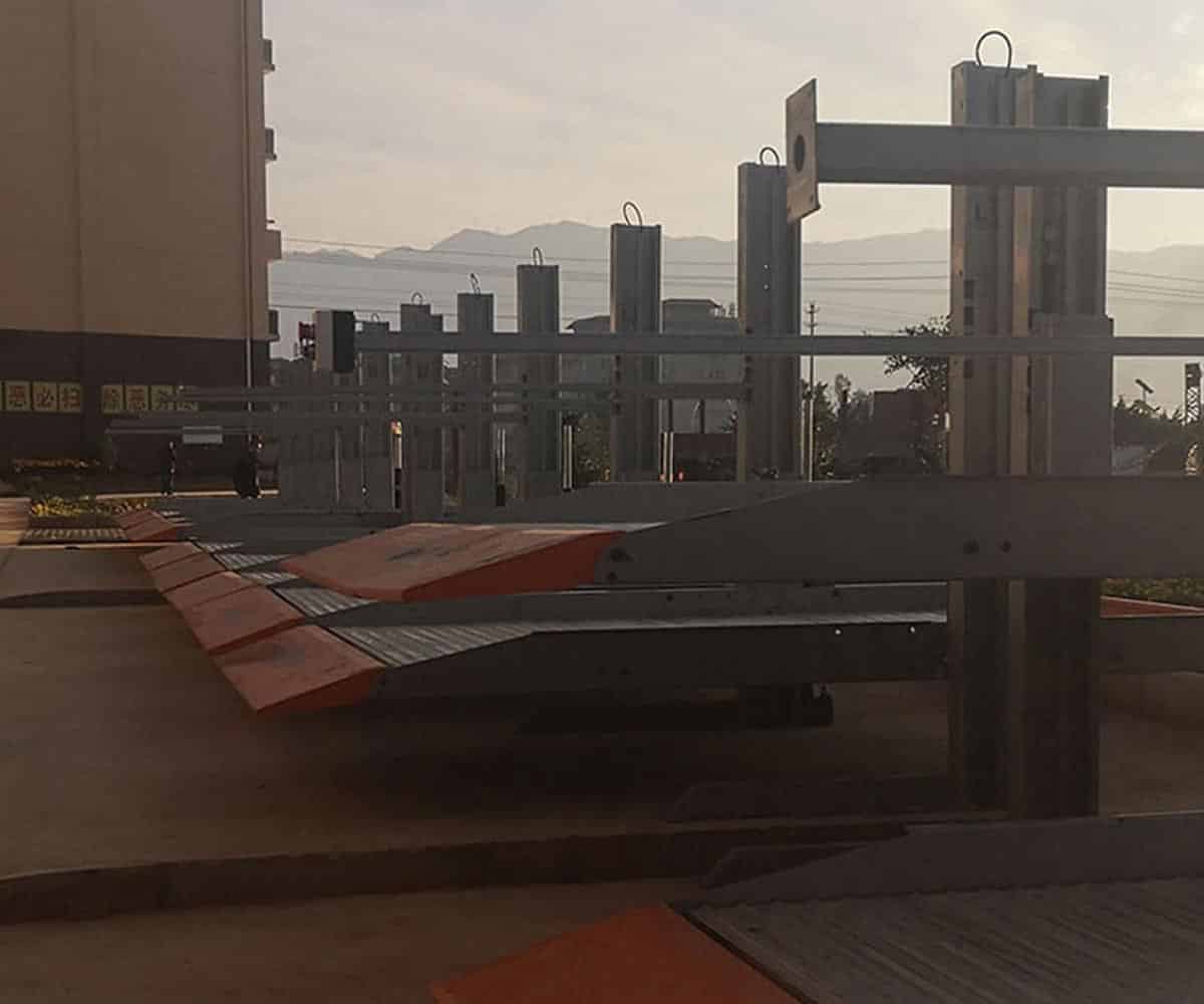 中江2層升降式立體停車出租