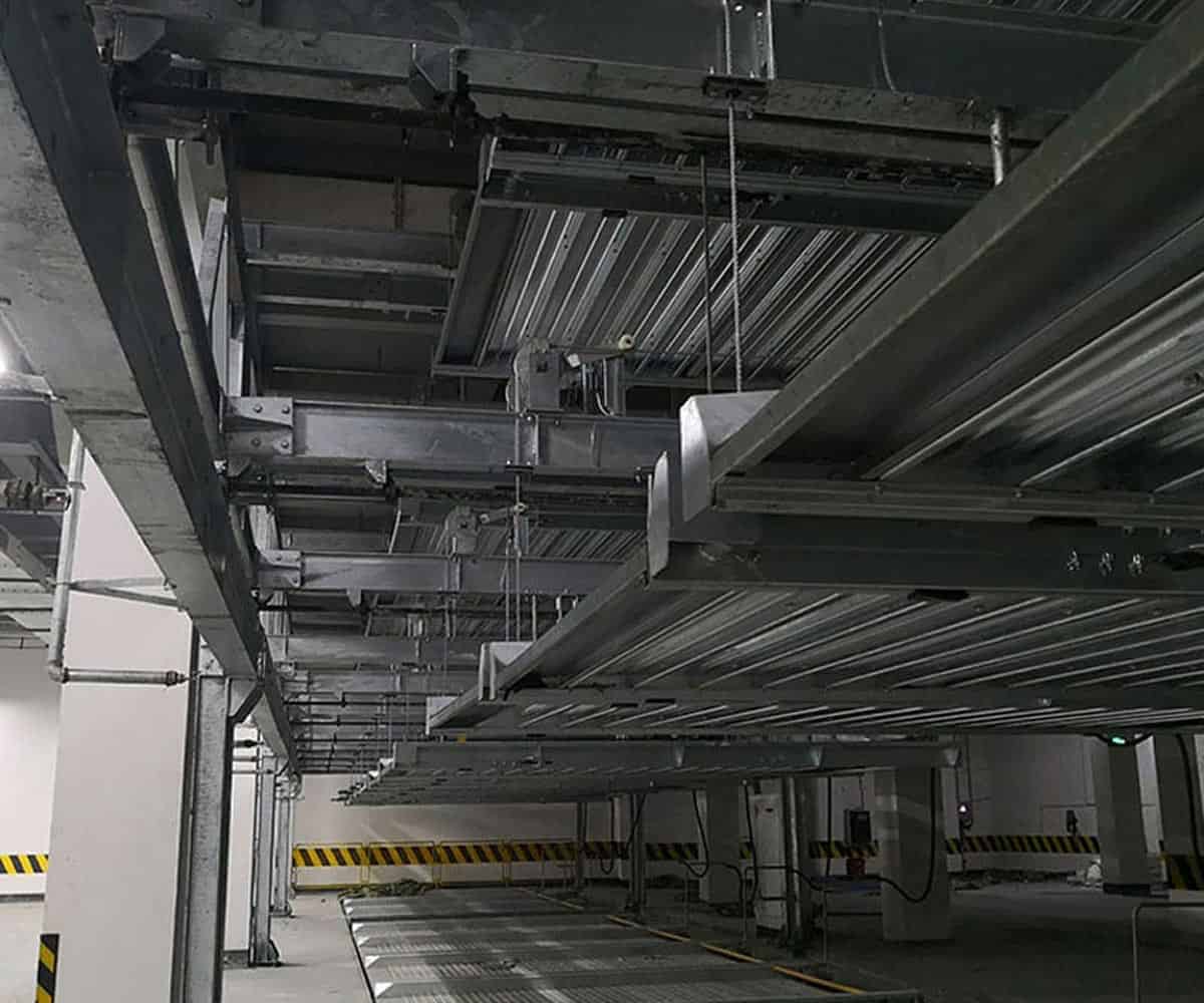 三層升降平移機械立體停車設(shè)備租用.jpg